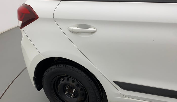 2016 Hyundai Elite i20 SPORTZ 1.2, Petrol, Manual, 1,12,617 km, Right quarter panel - Slightly dented