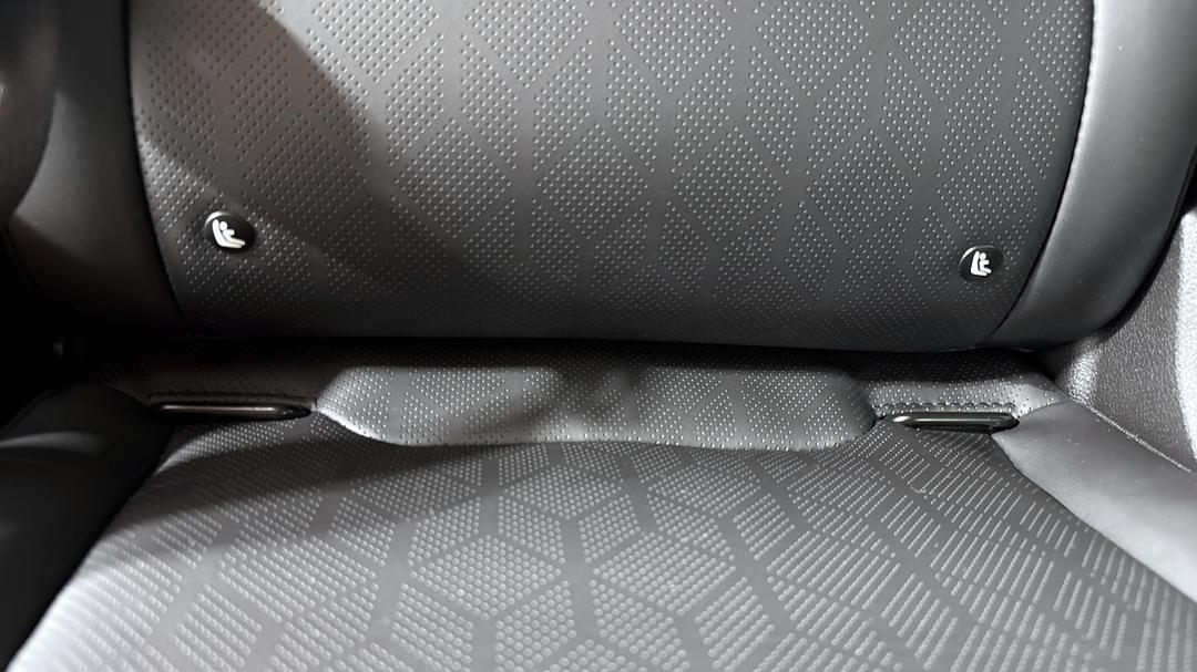 2025 Kia Carnival Sport+, Automatic, 3216 km, Child Seat Anchor Points