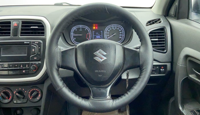 2018 Maruti Vitara Brezza LDI OPT, Diesel, Manual, 75,838 km, Steering Wheel Close Up