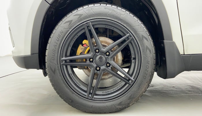 2018 Maruti Vitara Brezza LDI OPT, Diesel, Manual, 75,838 km, Left Front Wheel