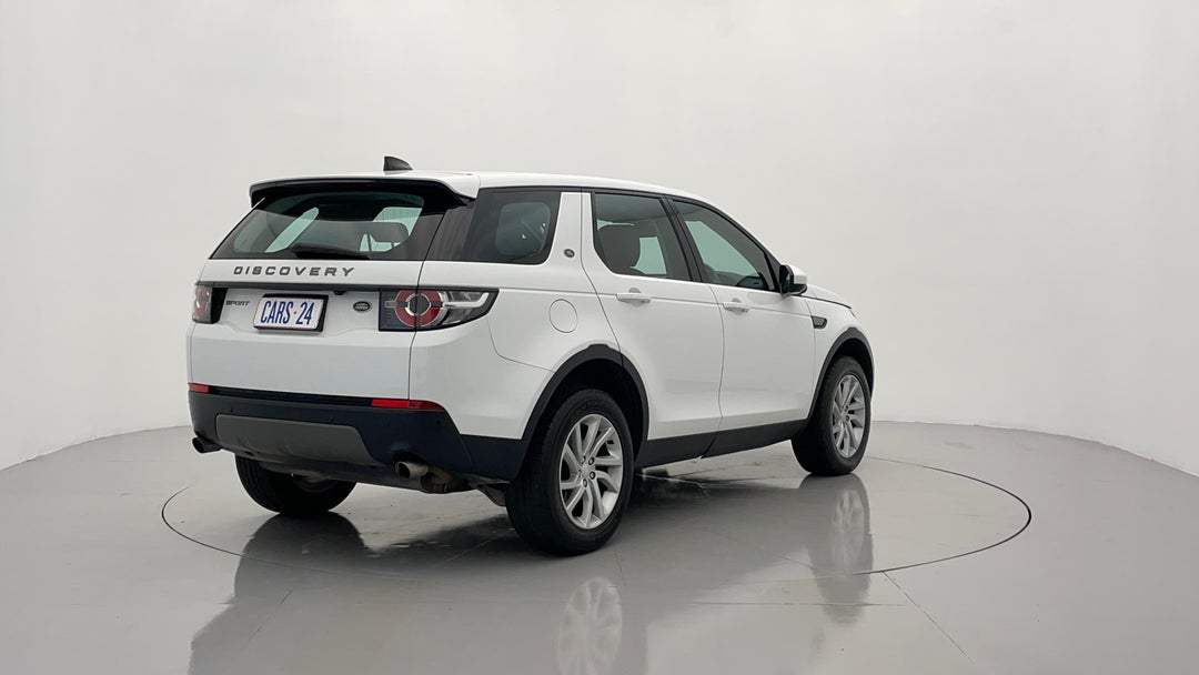 Right Back Diagonal (45- Degree) View