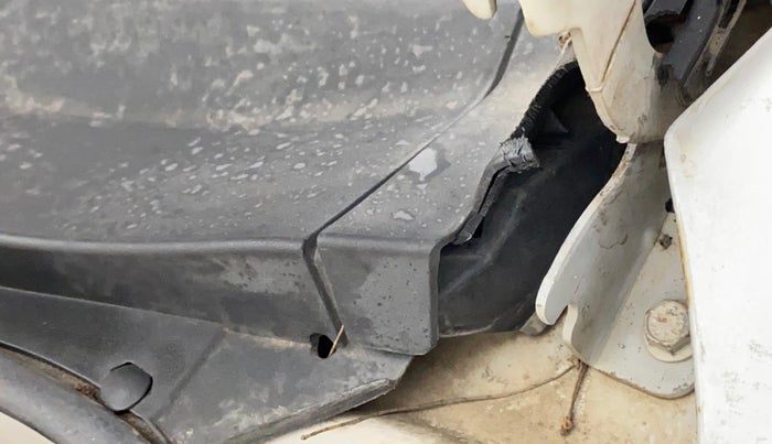 2013 Maruti Alto 800 LXI, Petrol, Manual, 31,314 km, Bonnet (hood) - Cowl vent panel has minor damage