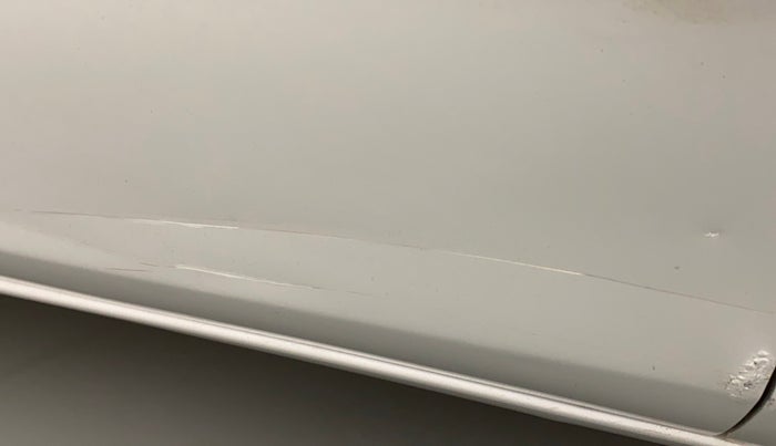 2013 Maruti Alto 800 LXI, Petrol, Manual, 31,314 km, Front passenger door - Minor scratches