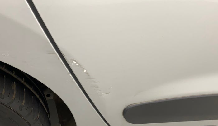 2015 Hyundai Grand i10 ASTA AT 1.2 KAPPA VTVT, Petrol, Automatic, 43,619 km, Right rear door - Minor scratches