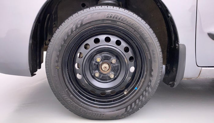 2014 Maruti Wagon R 1.0 VXI, Petrol, Manual, 59,374 km, Left Front Wheel