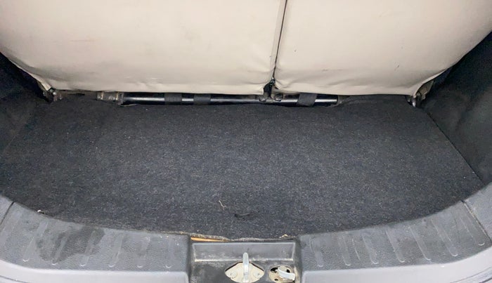 2014 Maruti Wagon R 1.0 VXI, Petrol, Manual, 59,374 km, Boot Inside