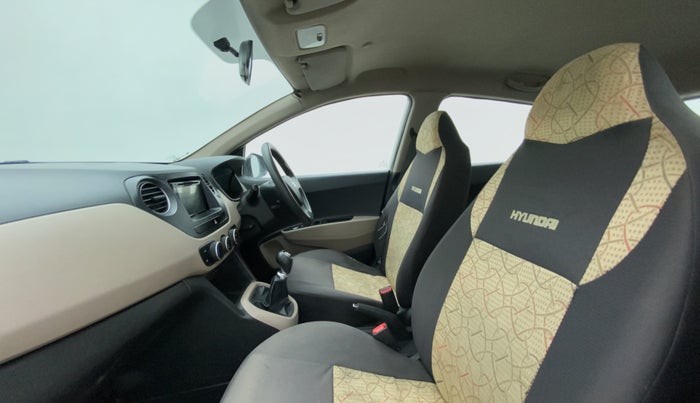 2015 Hyundai Grand i10 SPORTZ 1.2 KAPPA VTVT, Petrol, Manual, 71,928 km, Right Side Front Door Cabin
