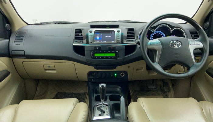 2015 Toyota Fortuner 3.0 AT 4X2, Diesel, Automatic, 1,17,453 km, Dashboard
