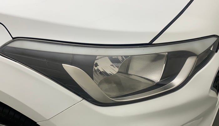 2019 Hyundai Elite i20 MAGNA PLUS 1.4 CRDI, Diesel, Manual, 62,874 km, Right headlight - Minor scratches
