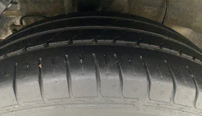 2019 Hyundai Elite i20 MAGNA PLUS 1.4 CRDI, Diesel, Manual, 62,874 km, Right Rear Tyre Tread