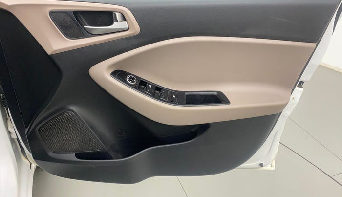 2019 Hyundai Elite i20 MAGNA PLUS 1.4 CRDI, Diesel, Manual, 62,874 km, Driver Side Door Panels Control