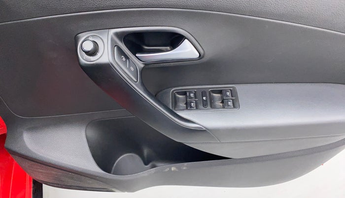 2015 Volkswagen Cross Polo HIGHLINE PETROL, Petrol, Manual, 60,836 km, Driver Side Door Panels Control