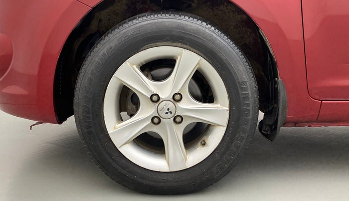 2010 Hyundai i20 SPORTZ 1.2 O, Petrol, Manual, 70,361 km, Left Front Wheel
