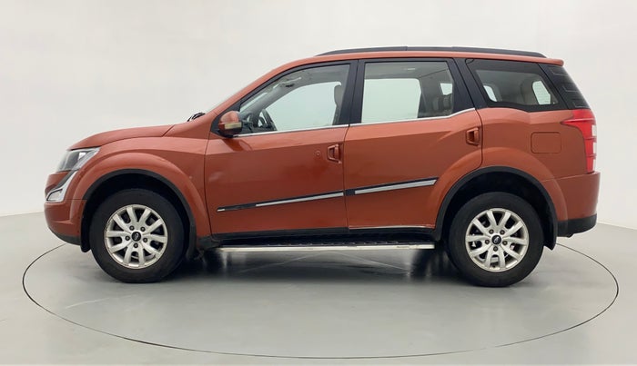 2016 Mahindra XUV500 W10 AT, Diesel, Automatic, 73,804 km, Left Side