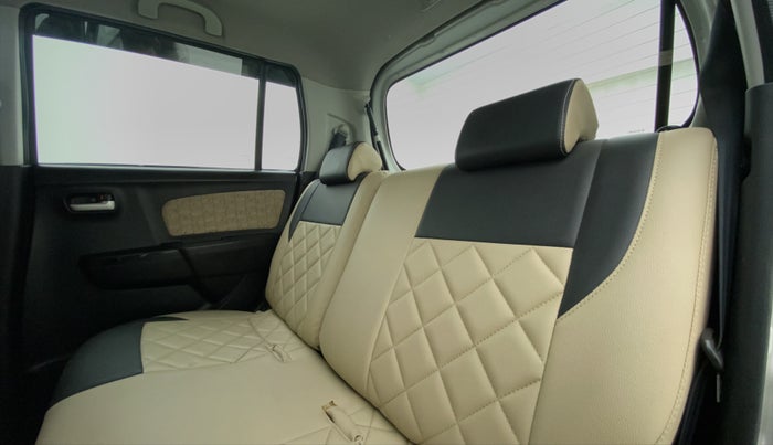 2018 Maruti Wagon R 1.0 VXI PLUS, Petrol, Manual, 24,647 km, Right Side Rear Door Cabin