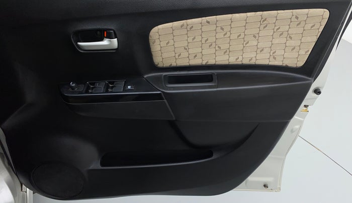 2018 Maruti Wagon R 1.0 VXI PLUS, Petrol, Manual, 24,647 km, Driver Side Door Panels Control