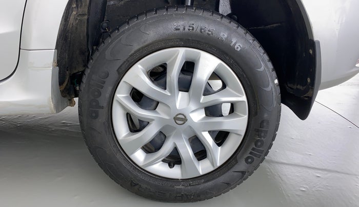 2016 Nissan Terrano XL P, Petrol, Manual, 39,999 km, Left Rear Wheel
