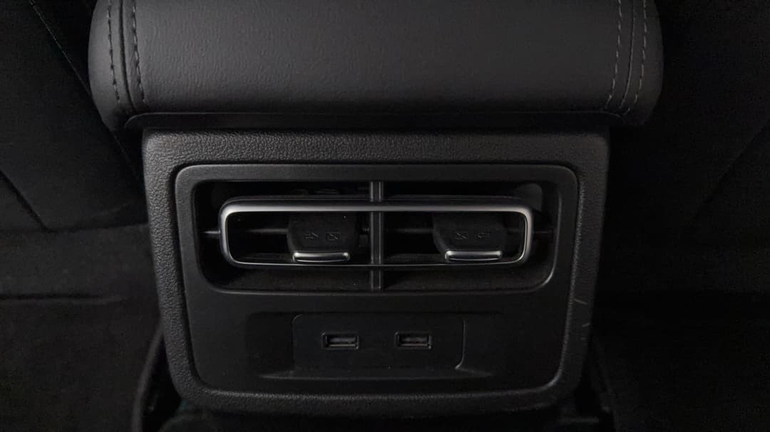 2025 GWM Cannon Ultra (4x4), Automatic, 9646 km, Rear A/C Vent
