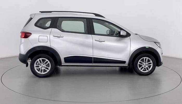 2020 Renault TRIBER 1.0 RXT, Petrol, Manual, 38,889 km, Right Side View