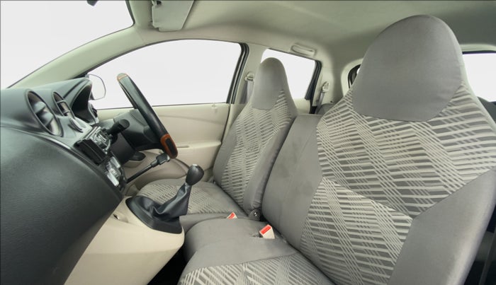 2016 Datsun Go T, Petrol, Manual, 12,476 km, Right Side Front Door Cabin