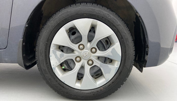 2017 Hyundai Xcent S 1.2, Petrol, Manual, 39,080 km, Right Front Wheel