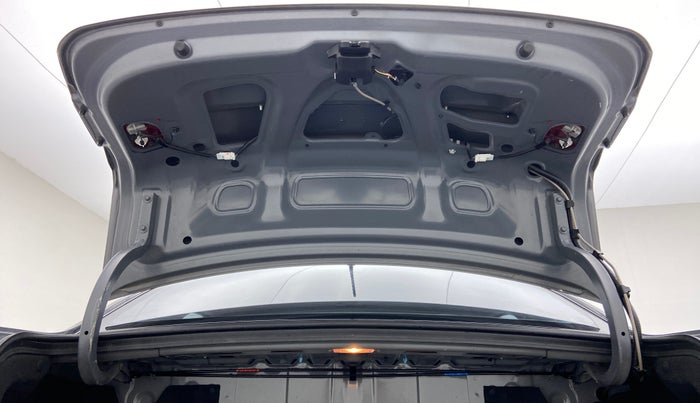 2017 Hyundai Xcent S 1.2, Petrol, Manual, 39,080 km, Boot Door Open