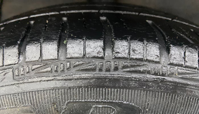 2017 Hyundai Xcent S 1.2, Petrol, Manual, 39,080 km, Right Rear Tyre Tread