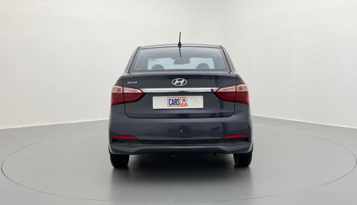 2017 Hyundai Xcent S 1.2, Petrol, Manual, 39,080 km, Back/Rear