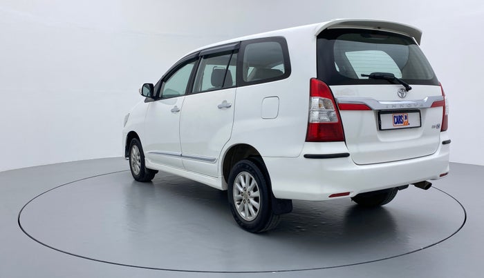 2014 Toyota Innova 2.5 VX 8 STR BS IV, Diesel, Manual, 1,44,255 km, Left Back Diagonal (45- Degree) View