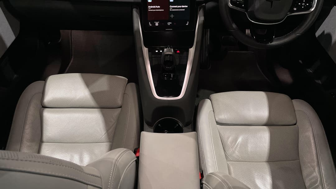 2022 Polestar 2 Std Range Single Motor 69kwh, Automatic, 58764 km, Center Console