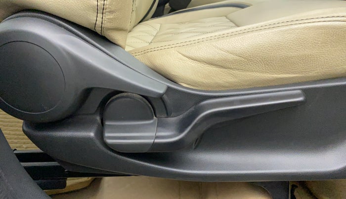 2019 Honda Amaze 1.2 VXMT I VTEC, Petrol, Manual, 12,182 km, Driver Side Adjustment Panel