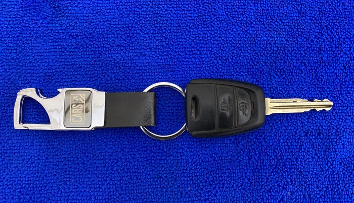 2017 Hyundai Grand i10 MAGNA 1.2 KAPPA VTVT, Petrol, Manual, 20,358 km, Key Close Up