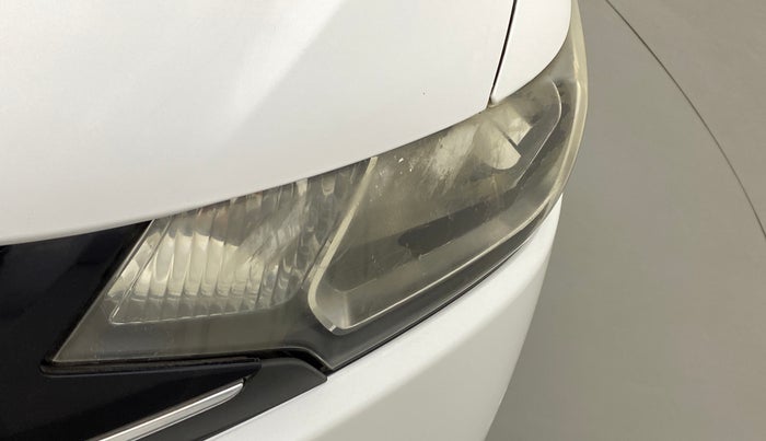 2016 Honda Jazz 1.2 V AT, Petrol, Automatic, 44,008 km, Left headlight - Faded