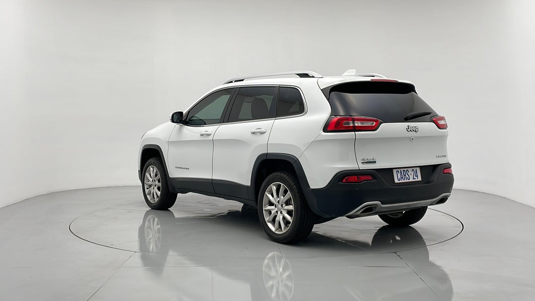 Left Back Diagonal (45- Degree) View