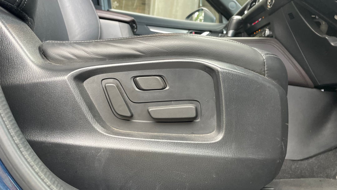 Drivers Side Adjustment Panel