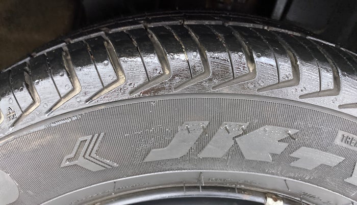 2017 Datsun Redi Go T (O), Petrol, Manual, 9,906 km, Right Front Tyre Tread