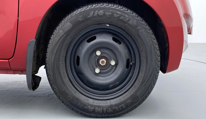 2017 Datsun Redi Go T (O), Petrol, Manual, 9,906 km, Right Front Wheel