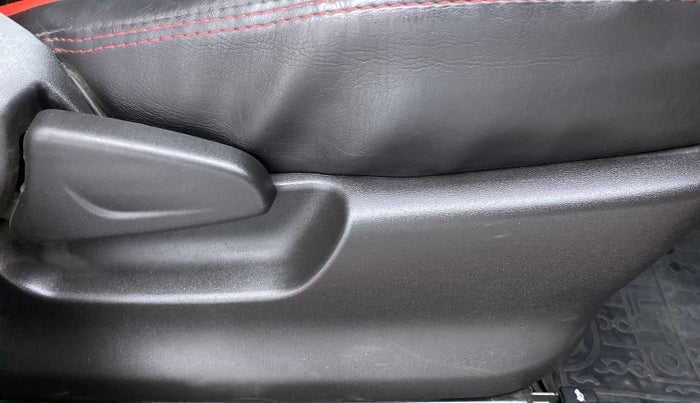 2017 Datsun Redi Go T (O), Petrol, Manual, 9,906 km, Driver Side Adjustment Panel