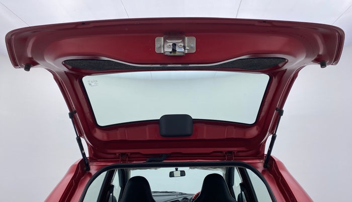 2017 Datsun Redi Go T (O), Petrol, Manual, 9,906 km, Boot Door Open