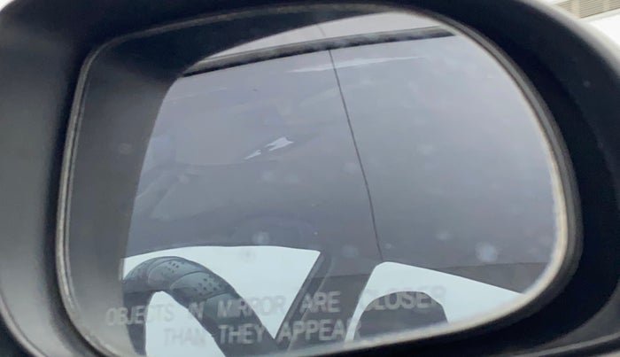 2011 Hyundai i10 SPORTZ 1.2, Petrol, Manual, 84,493 km, Right rear-view mirror - Mirror motor not working