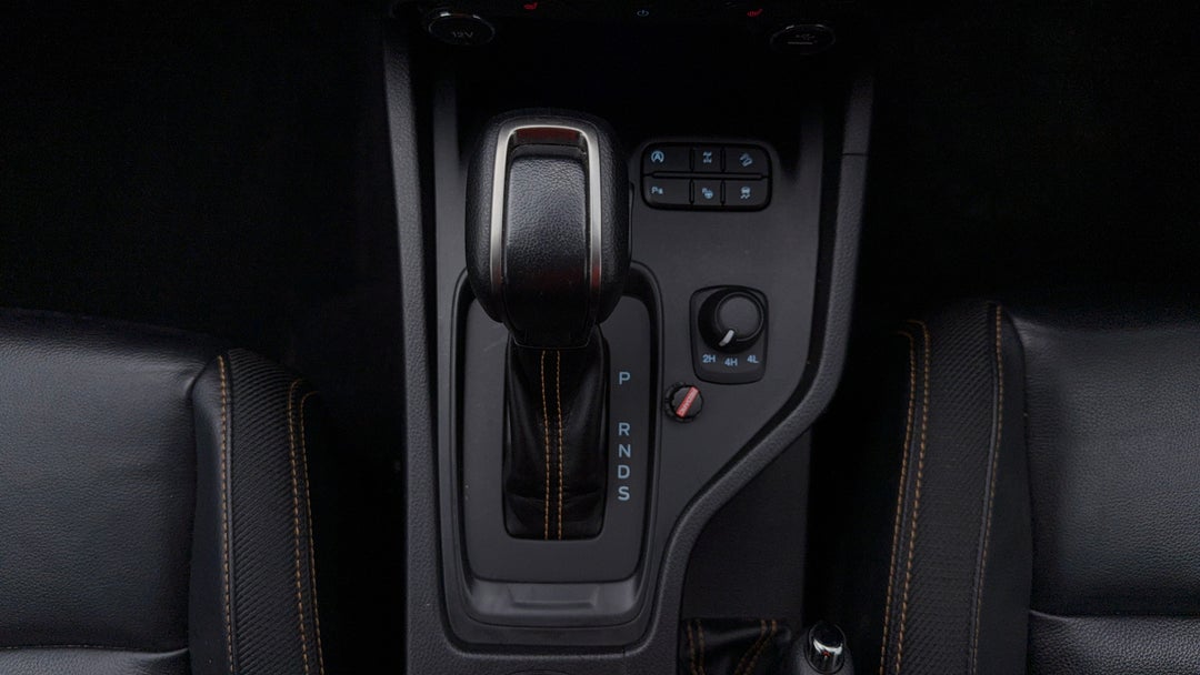 2021 Ford Ranger Wildtrak 2.0 (4x4), Automatic, 77678 km, Gear Lever 