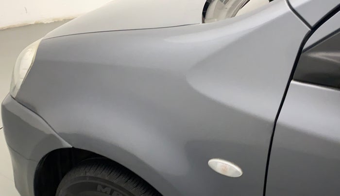 2014 Toyota Etios Liva G, Petrol, Manual, 23,449 km, Left fender - Paint has minor damage