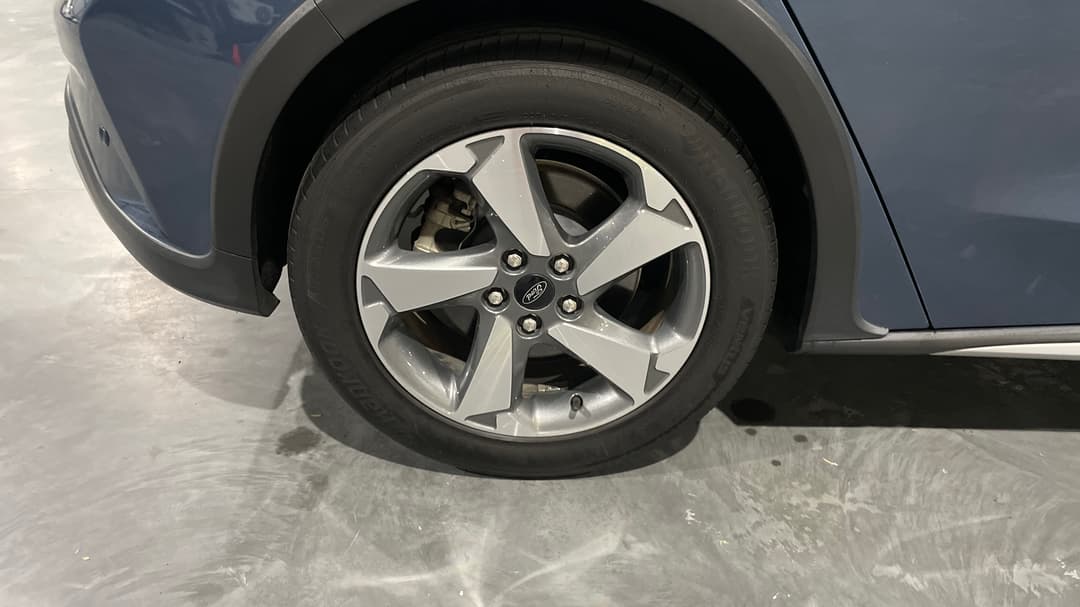 2019 Ford Focus Active, Automatic, 63740 km, Right Rear Wheel