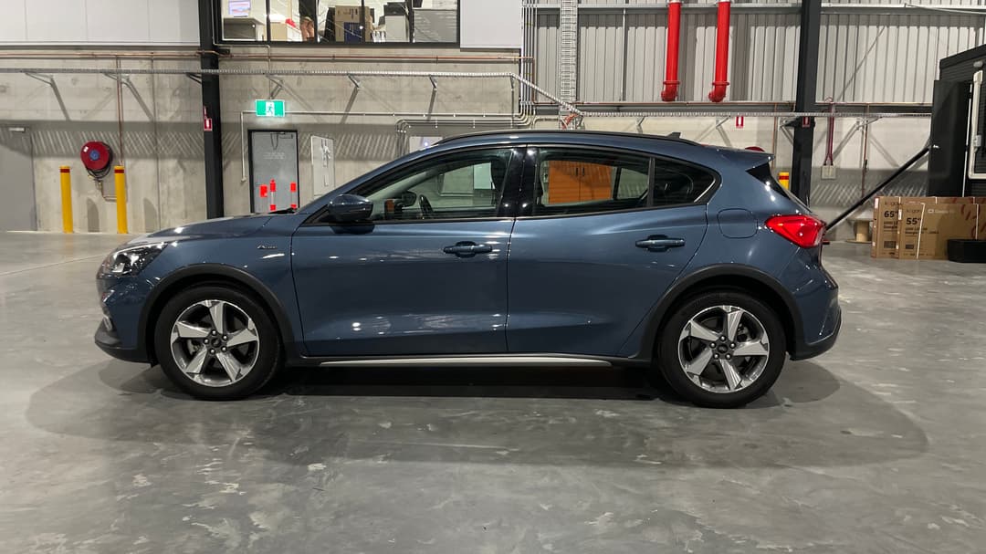 2019 Ford Focus Active, Automatic, 63740 km, Left Side View