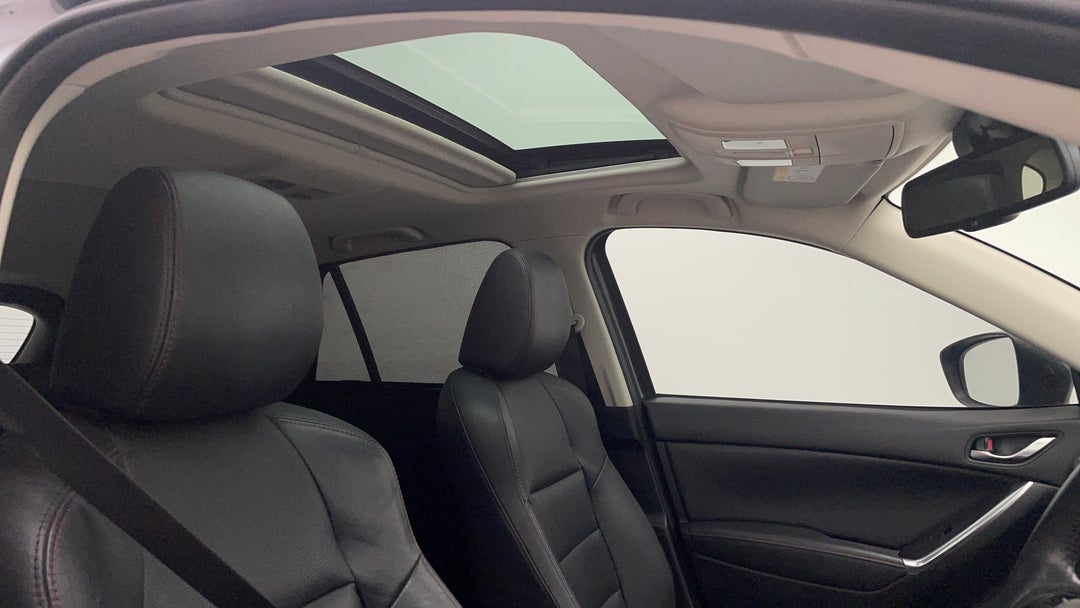 Interior Sunroof/Moonroof
