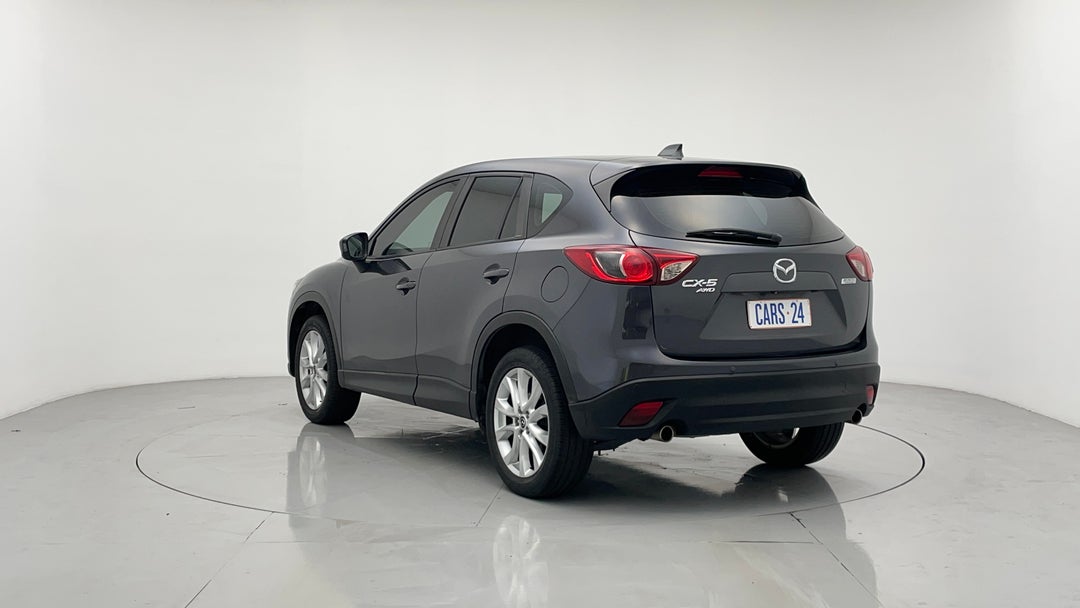 Left Back Diagonal (45- Degree) View