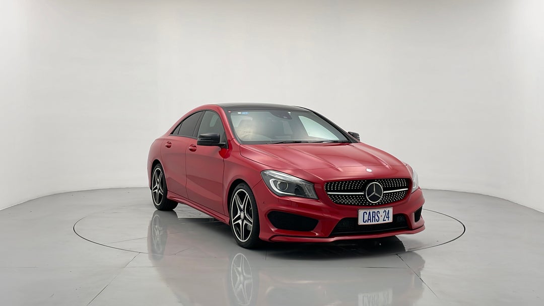 2014 Mercedes-benz CLA 200, Automatic, 44331 km, Right Front Diagonal (45- Degree) View