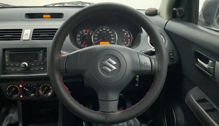 2010 Maruti Swift VXI, Petrol, Manual, 85,547 km, Steering Wheel Close Up