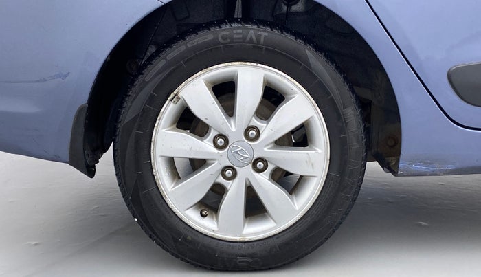 2015 Hyundai Xcent S 1.2 OPT, CNG, Manual, 93,675 km, Right Rear Wheel