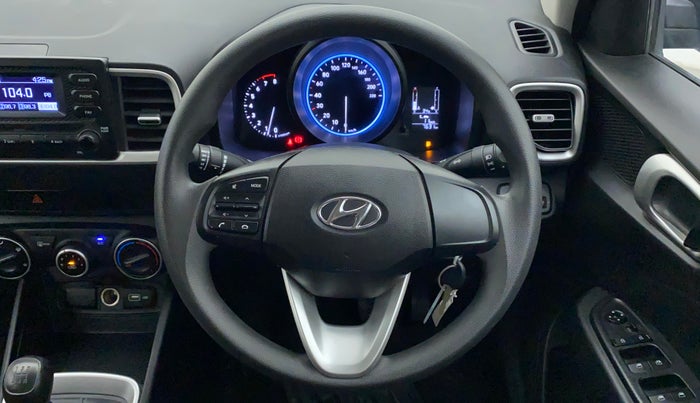 2022 Hyundai VENUE S 1.2, Petrol, Manual, 7,728 km, Steering Wheel Close Up